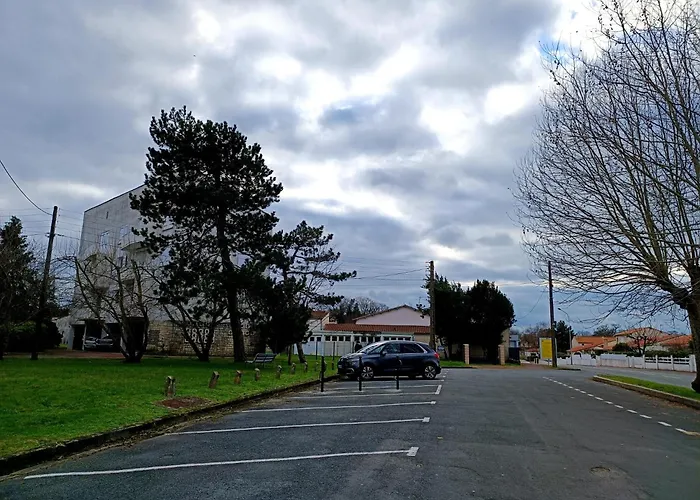 Pontaillac Metairie * רויאן